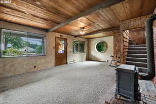 37564 Labiske Ln, Astoria, OR 97103 - Photo 7