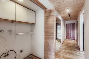 7968 SW Scholls Ferry Rd, Beaverton, OR 97008 - Photo 15