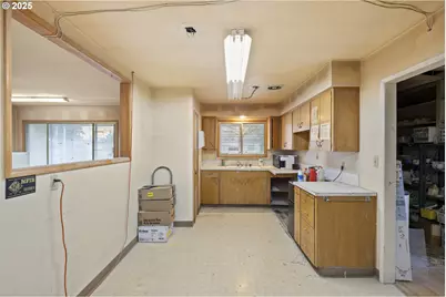 4015 SW 185th Ave, Beaverton, OR 97078 - Photo 9