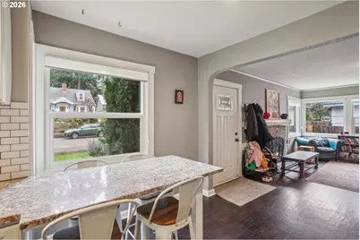9917 NE Campaign St, Portland, OR 97220 - Photo 7