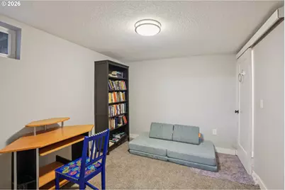 9917 NE Campaign St, Portland, OR 97220 - Photo 19