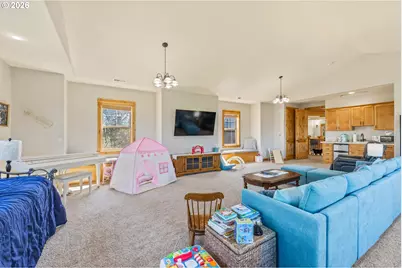 515 Nutcracker Dr, Redmond, OR 97756 - Photo 25