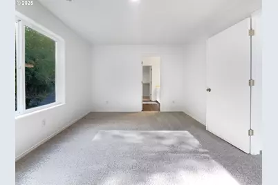 21730 Palisade Pl, Fairview, OR 97024 - Photo 13