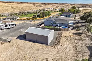 1275 Wright Rd, Arlington, OR 97812 - Photo 3