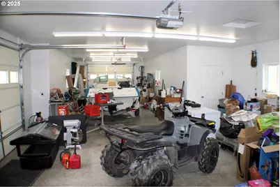 1320 Shoestring Rd, Riddle, OR 97469 - Photo 21