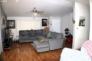 1320 Shoestring Rd, Riddle, OR 97469 - Photo 7