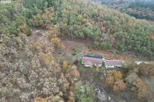 1320 Shoestring Rd, Riddle, OR 97469 - Photo 37