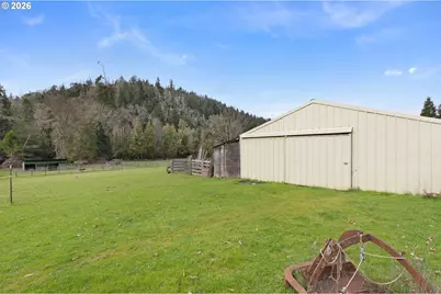 1187 Rice Creek Rd, Winston, OR 97496 - Photo 11