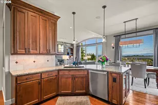 12481 SE Verlie St, Happy Valley, OR 97086 - Photo 11