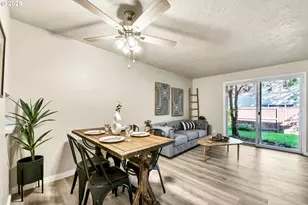 1474 Fetters Loop, Eugene, OR 97402 - Photo 17