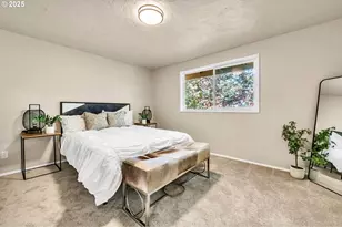 1474 Fetters Loop, Eugene, OR 97402 - Photo 33