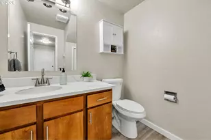 1474 Fetters Loop, Eugene, OR 97402 - Photo 9