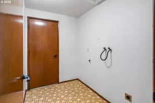 21216 SW Martinazzi Ave, Tualatin, OR 97062 - Photo 31