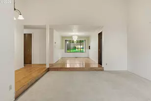 21216 SW Martinazzi Ave, Tualatin, OR 97062 - Photo 7