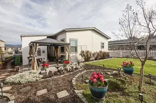 1000 S McKern Ct, Newberg, OR 97132 - Photo 23