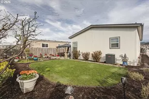 1000 S McKern Ct, Newberg, OR 97132 - Photo 25