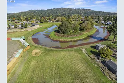 4504 Ocean Beach Hwy, Longview, WA 98632 - Photo 3
