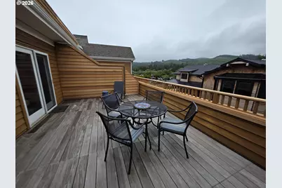 123 S Hemlock St #203, Cannon Beach, OR 97110 - Photo 29