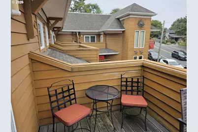 123 S Hemlock St #203, Cannon Beach, OR 97110 - Photo 1