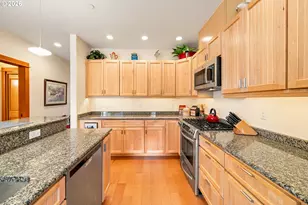 123 S Hemlock St, Cannon Beach, OR 97110 - Photo 15