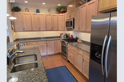 123 S Hemlock St #203, Cannon Beach, OR 97110 - Photo 17