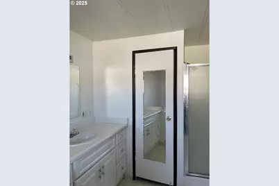 2901 E 2nd St #126, Newberg, OR 97132 - Photo 13