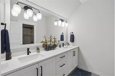 18965 Pilkington Rd, Lake Oswego, OR 97035 - Photo 27