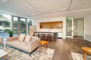1075 NW Northrup St, Portland, OR 97209 - Photo 35