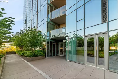 1075 NW Northrup St #1812, Portland, OR 97209 - Photo 33
