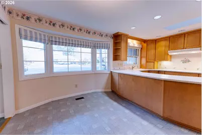 7655 SW 142nd Ct, Beaverton, OR 97008 - Photo 13