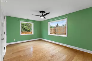 9525 N Hodge Ave, Portland, OR 97203 - Photo 5