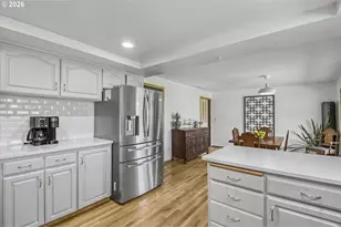 12737 NE Morris St, Portland, OR 97230 - Photo 15