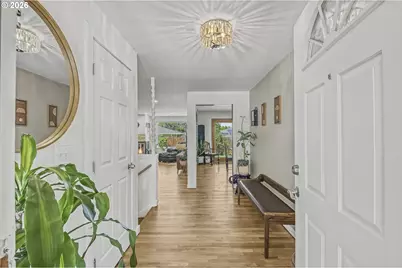 12737 NE Morris St, Portland, OR 97230 - Photo 3