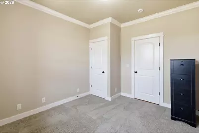 1232 Woodfield Dr, Eugene, OR 97401 - Photo 27