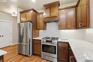 1232 Woodfield Dr, Eugene, OR 97401 - Photo 17