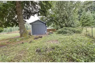 16790 Lewis River Rd, Cougar, WA 98616 - Photo 17