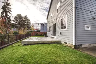 12062 SW Redberry Ct, Portland, OR 97223 - Photo 25