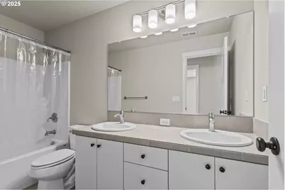 12062 SW Redberry Ct, Portland, OR 97223 - Photo 19