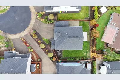 12062 SW Redberry Ct, Portland, OR 97223 - Photo 29