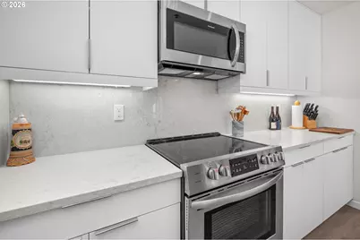 305 S Montgomery St #F501, Portland, OR 97201 - Photo 13
