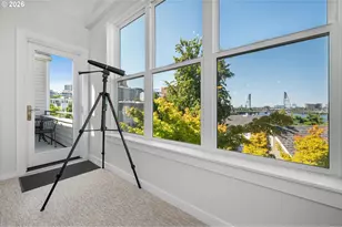 305 S Montgomery St, Portland, OR 97201 - Photo 17