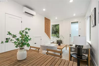 4029 SE Tibbetts St, Portland, OR 97202 - Photo 9