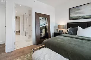 550 SW 10th Ave, Portland, OR 97205 - Photo 17