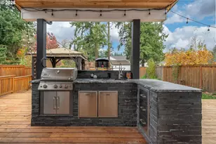 7849 SW Birch St, Portland, OR 97223 - Photo 33