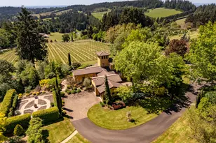 17001 NE Fairview Dr, Dundee, OR 97115 - Photo 1