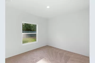 12904 SE Ramona St, Portland, OR 97236 - Photo 25