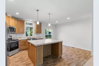 12904 SE Ramona St, Portland, OR 97236 - Photo 7