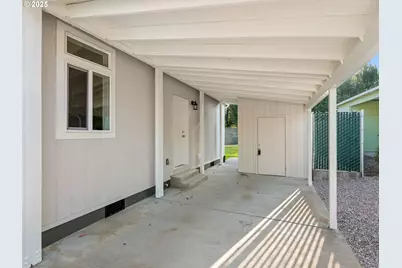 12904 SE Ramona St, Portland, OR 97236 - Photo 29