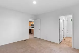 12904 SE Ramona St, Portland, OR 97236 - Photo 17