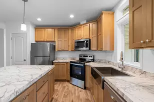 12904 SE Ramona St, Portland, OR 97236 - Photo 9